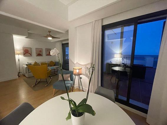 Exclusive Luxury Frontline Beach Penthouse Casares Del Mar - Estepona Buitenkant foto